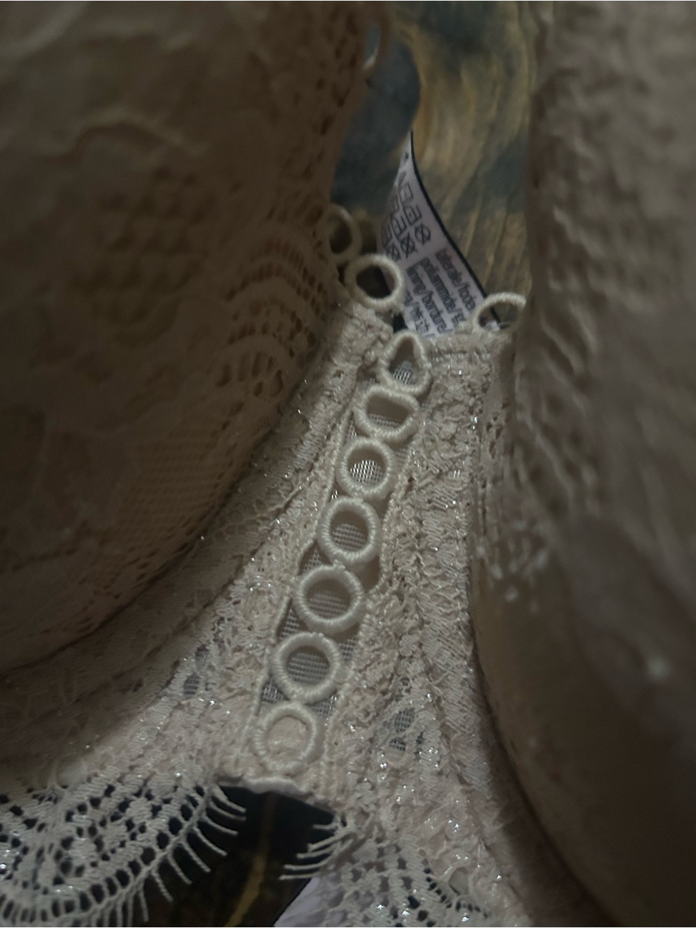 Victorias Secret Size 36DDD Ivory Lace Dream Angels Lined Demi - Picture 3 of 7